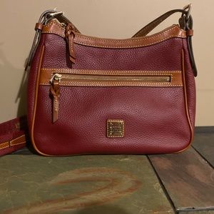 Like New Red Dooney & Burke